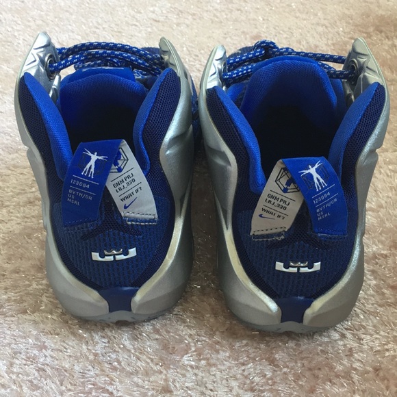 NIKE LeBron Xll - Picture 4 of 6